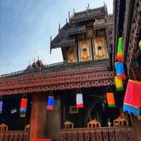 วัดนันตาราม ชมวิหารไม้สักทองสถาปัตยกรรมพม่า