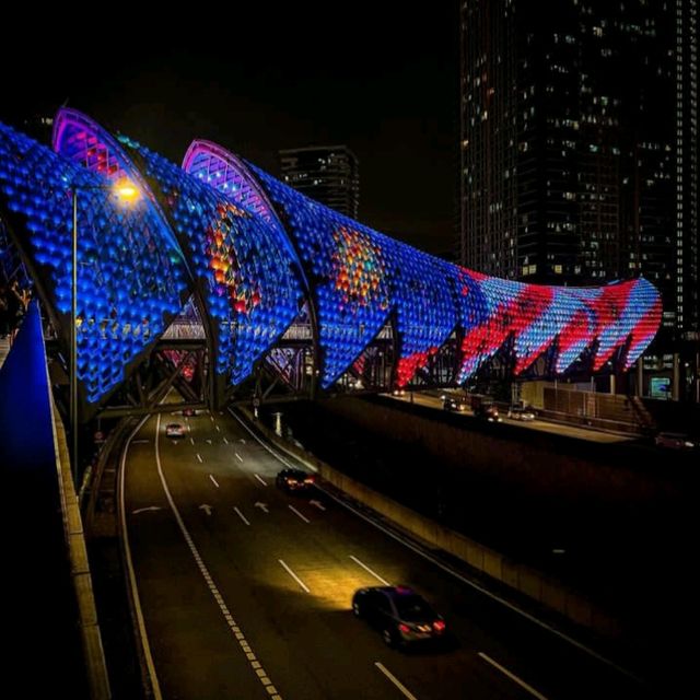 Saloma Bridge - Beautiful skyline of Kuala Lumpur