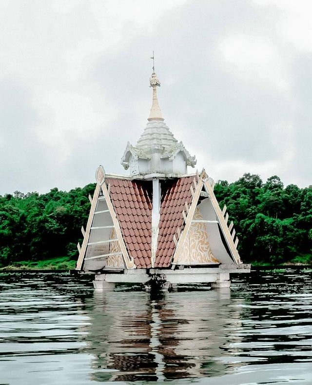 ล่องเรือแม่น้ำซองกาเรีย@สะพานมอญ กาญจนบุรี