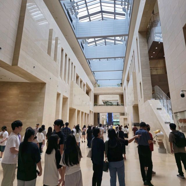 서울여행하며 들려보기 좋을 서울 국립중앙박물관