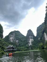 ベトナム北部の絶景の秘境ニンビン！歴史的な遺産をサイクリング！