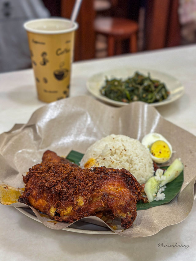 Skip Village Park Nasi Lemak & try this instead