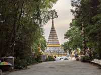 Phra Maha Chedi Tripob Trimongkol