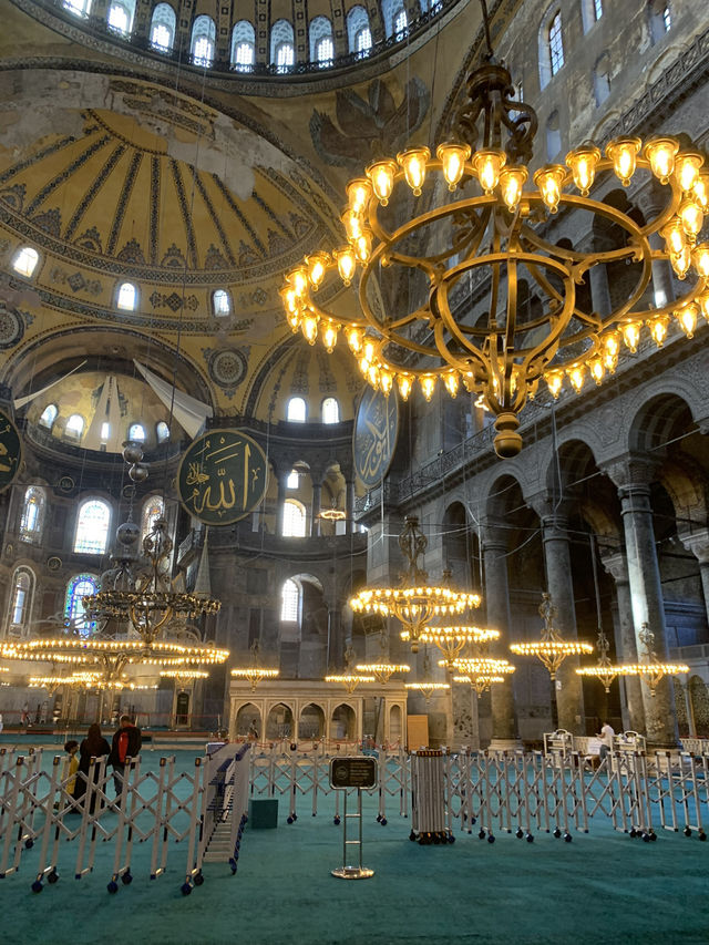 Exploring the Timeless Majesty of Hagia Sophia: A Journey Through Byzantine Splendor