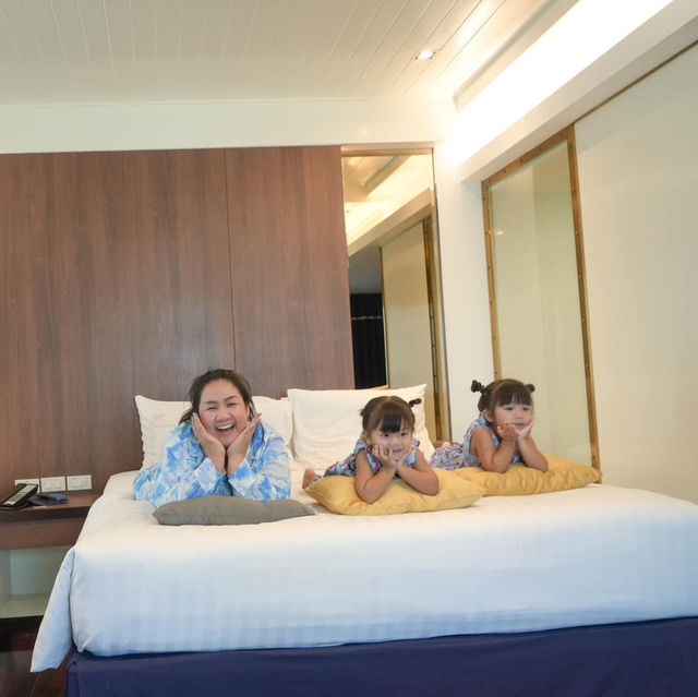 มาป้ายยากันต่อ กับ A-ONE The Royal Cruise Hotel