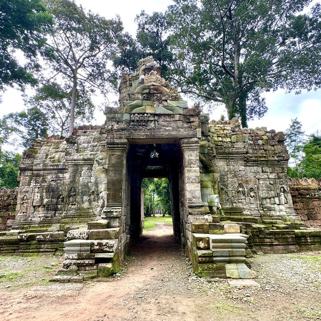 【カンボジア/シェムリアップ】静かな佇まいが魅力のシェムリアップのバンテアイ・クデイ寺院