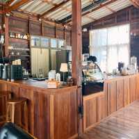 🛖โฮมคาเฟ่เปิดใหม่บางแสน บรรยากาศชิลมาก