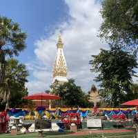 พระธาตุพนม - พระธาตุศักดิ์สิทธิ์แดนอีสาน