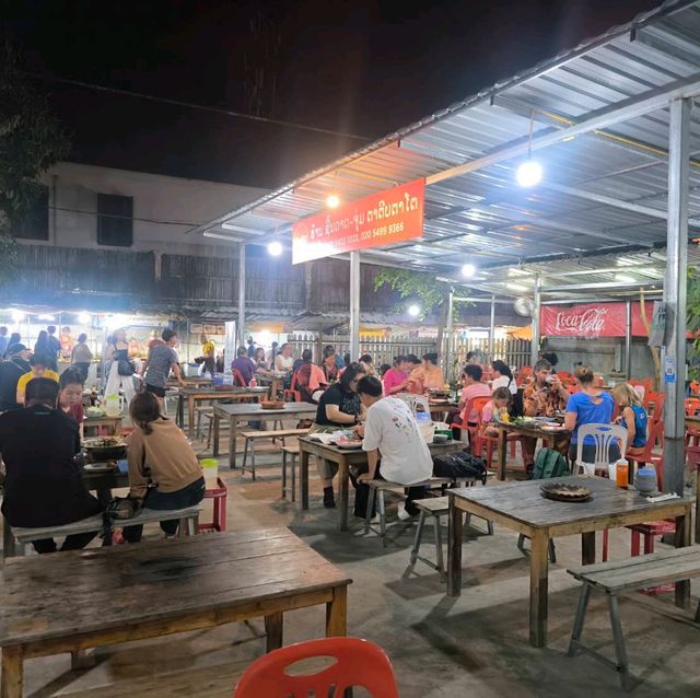 🐷 ร้านชิ้นดาด จุ่ม ตาติบ ตาโต หลวงพระบาง