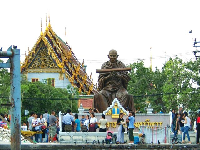 ล่องเรือไหว้พระกรุงเทพมหานคร