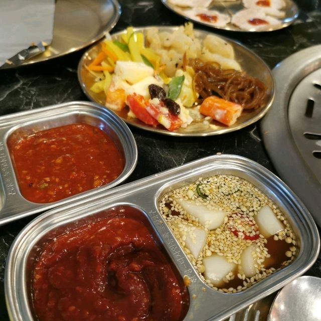 Jeju Island BBQ บุฟเฟ่ต์เกาหลีอิ่มไม่อั้น 