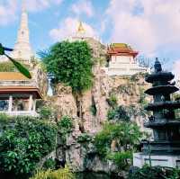 泰國曼谷著名古跡寺廟景點:佩雲寺，世界文化遺產，著名白色巨塔，適合打卡拍照📸親子遊