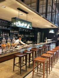 Marquis Hotel Queen’s Park Bangkok: Where Luxury Meets Tranquility