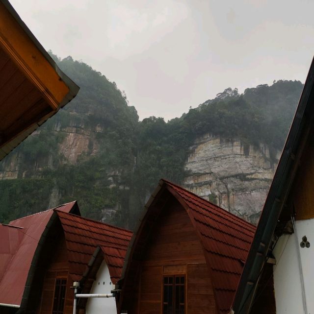 "Lembah Harau: A Tranquil Escape into Indonesia's Natural Wonderland"