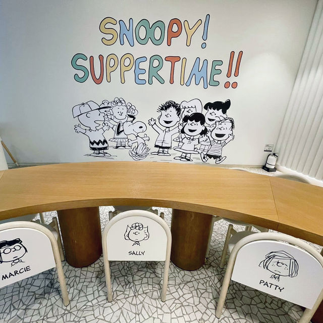 A Cozy, Snoopy-Themed Delight: Snoopy Garden Café, Jeju 🇰🇷
