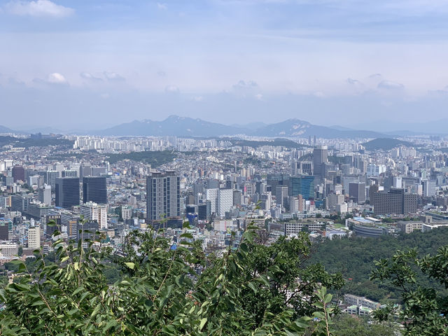 一日遊首爾塔：浪漫與美景的完美結合 🌄❤️