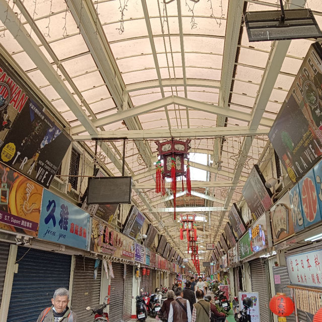 台北旅行　艋舺青山宮
