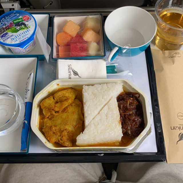 スリランカ乗り継ぎ🇱🇰