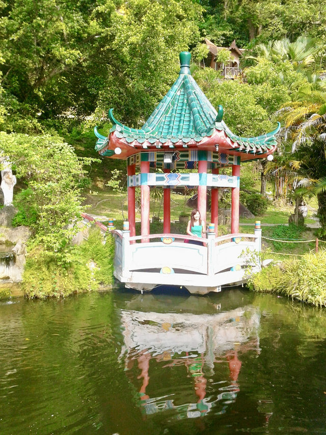 A Hidden Oasis of Color and Serenity on Pulau Pangkor