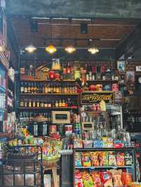 ร้านโชห่วยสไตล์โบราณ ยุค 90 บางแสน
