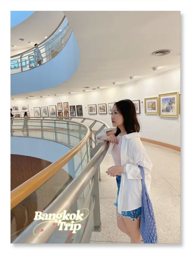 曼谷市立藝術文化中心