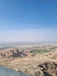 great City for business & travel مدينة جميلة تربط بيت ٣ دول