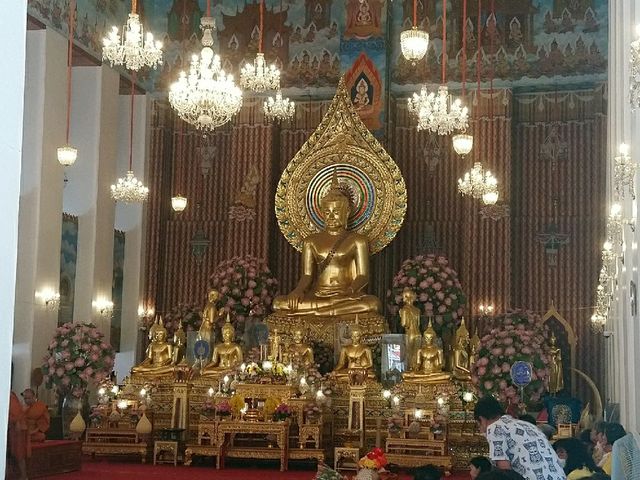 ชม..วัดชนะสงคราม บางลำพู