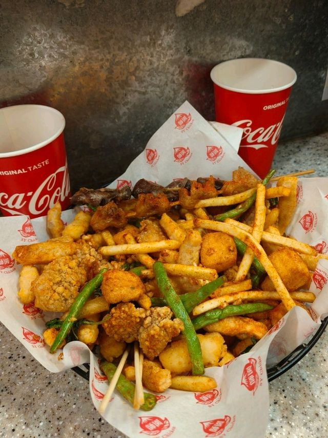 Crunchy, Savory, and Addictive – Shi Yun Fried Chicken