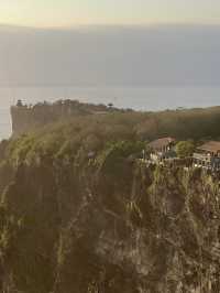 Karang Boma Cliff: Bali’s Breathtaking Coastal Viewpoint 