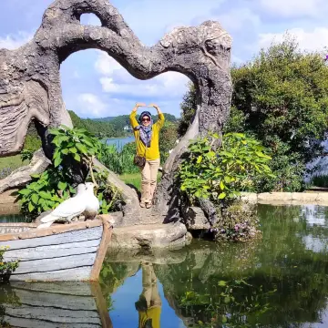 Unearth the Magic of Dalat’s Clay Tunnel