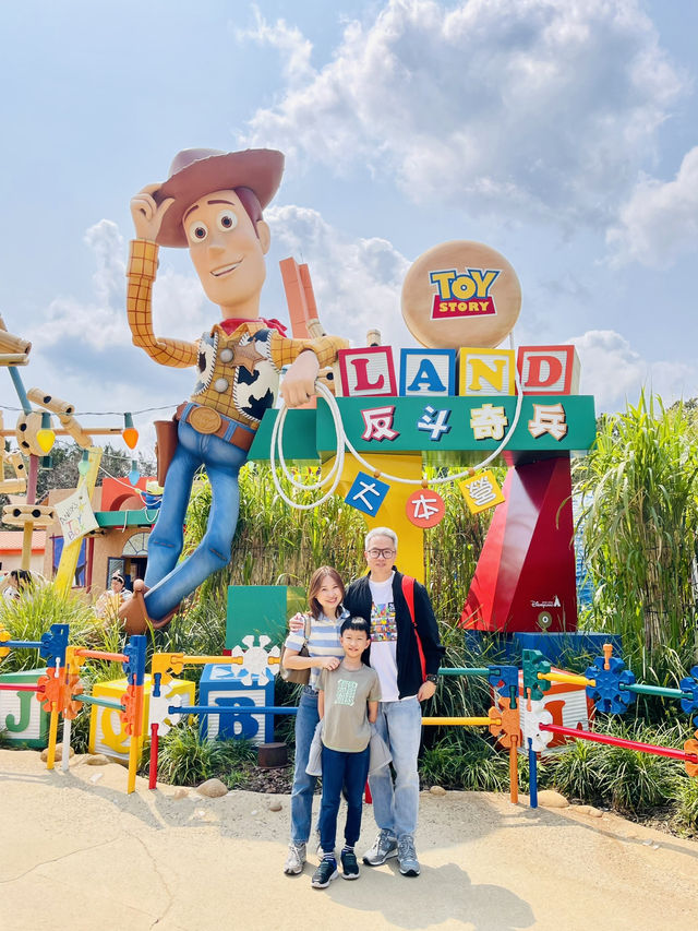 A Magical Stay at Hong Kong Disneyland Resort ✨🏰