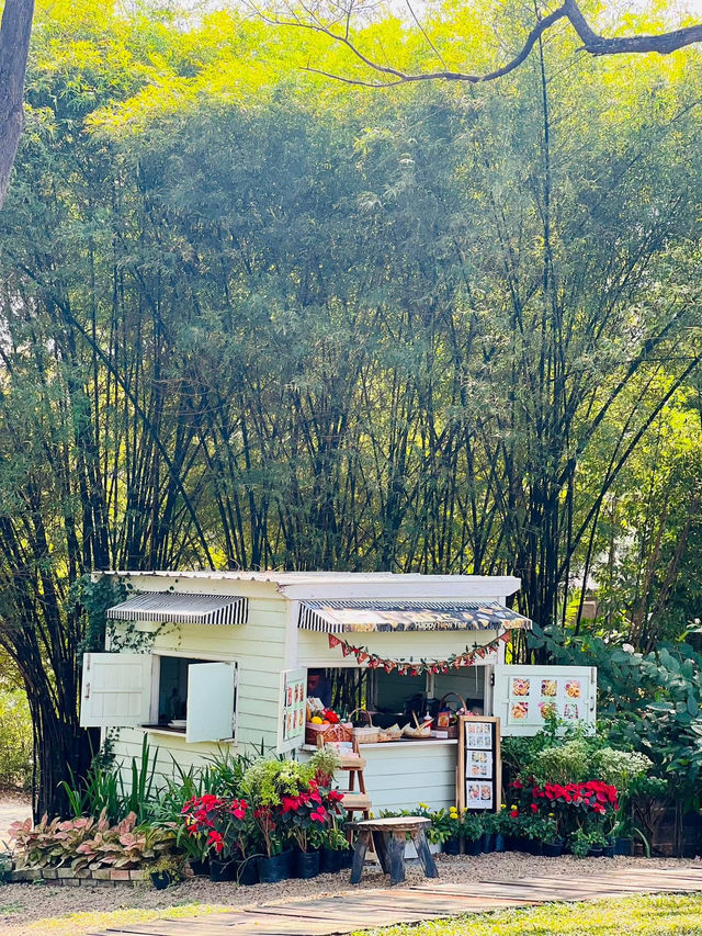 คาเฟ่สุดฮิต จังหวัดกาญจนบุรี