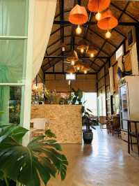 สวนลุงรินคาเฟ่ ชะอำ ร้านกาแฟในสวน