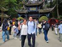 Chengdu Day Trip – Panda Valley, Qingcheng Mountain & Dujiangyan with Ancient Town Vibes!