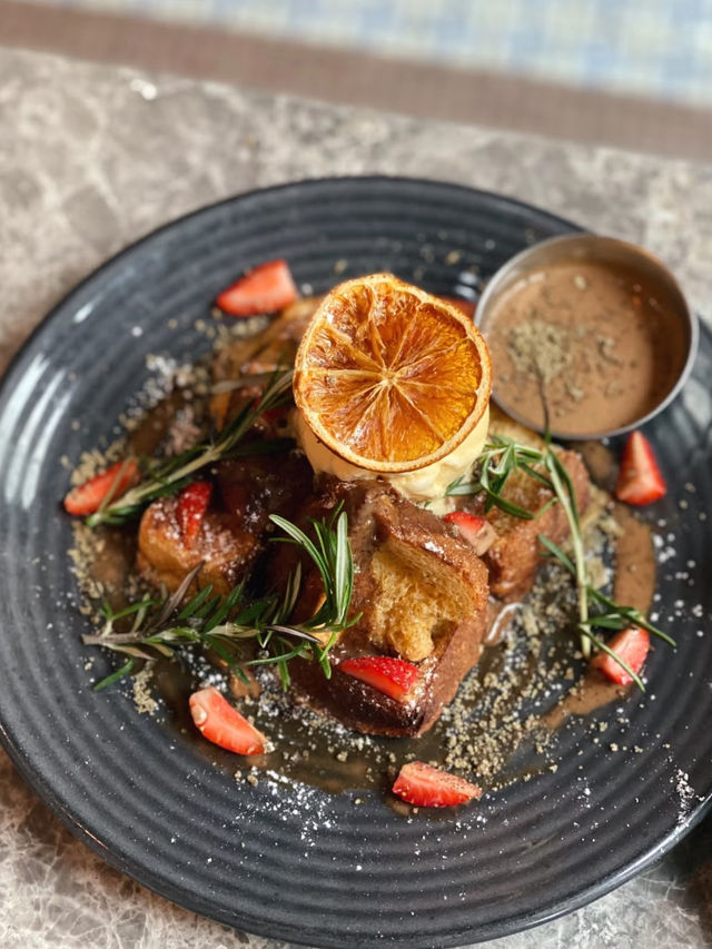 Sharing Plates— delightful fusion of Asian and Western cuisines