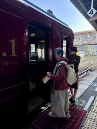 四國觀光列車-伊予灘物語