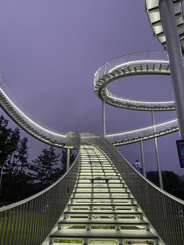 浦項雲霄飛車鋼鐵步道