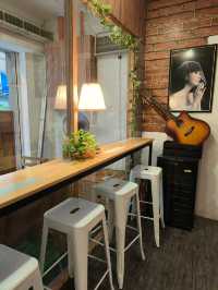 Hidden Cozy Corner in JB You’ll Love!