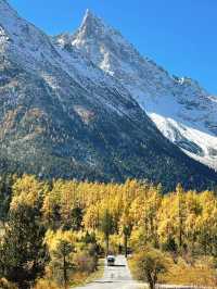 Snow Peaks & Crystal Lakes: Bipenggou