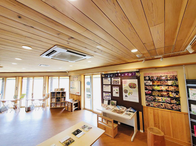 Tsuruoka City Nature Learning and Exchange Center Hotoria