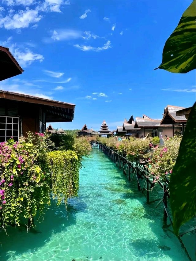 Semporna, Sabah - Tropical Paradise of Malaysia