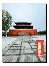 「探訪千年之美－肇慶麗譙樓的神秘魅力」🏰✨🖋️