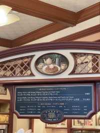 【東京ディズニーランド】ワッフルが自慢のアメリカンカフェ