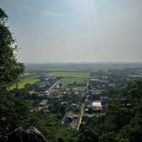 🥾 Hiking in Alor Setar: Gunung Keriang (Crystal Hill)