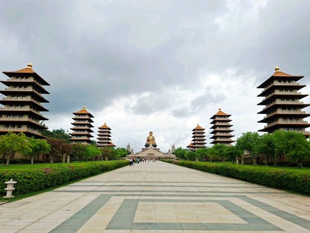 วัดอลังการ ที่เกาสง Fo Guang Shan