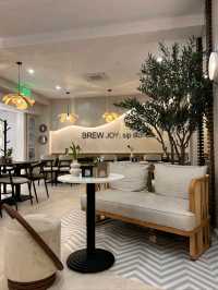 BREW Coffee & Stories
