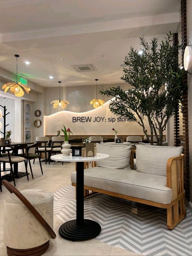 BREW Coffee & Stories