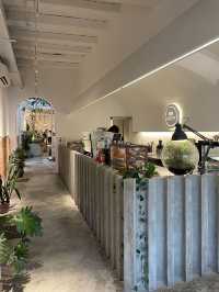 心ととのうカフェ“PACE Coffee”から旅スタート！