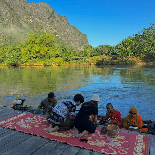 นอนเรือนแพเมืองเฟือง บรรยากาศดีต่อใจมาก 🏞️🍃✨