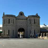 Perth's Fremantle: An Easy Train Ride to a Charming Coastal Town! 🚂🇦🇺